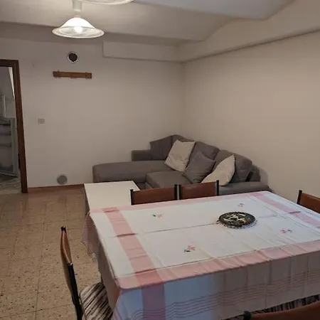 Maison Individuelle Au Calme